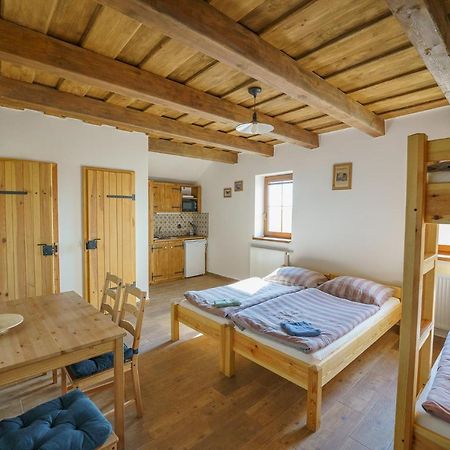 Pouzdrany Apartmany Pausram מראה חיצוני תמונה