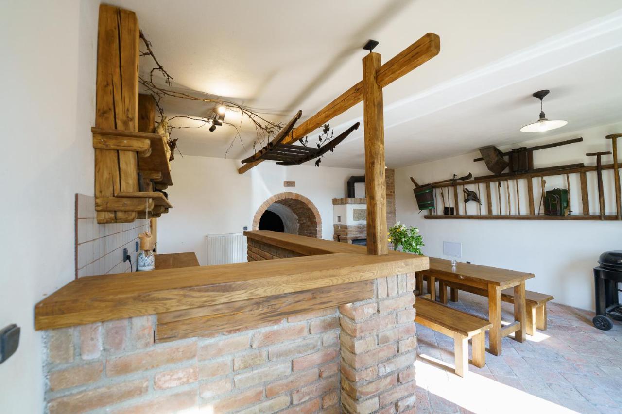 Pouzdrany Apartmany Pausram מראה חיצוני תמונה