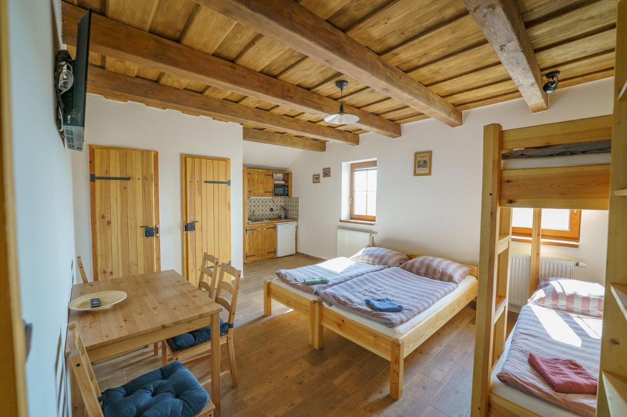 Pouzdrany Apartmany Pausram מראה חיצוני תמונה